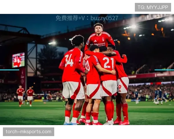 诺布尔回归激活西汉姆联,球队士气高涨状态显著回暖 诺布尔回归激活西汉姆联,球队士气高涨状态显著回暖