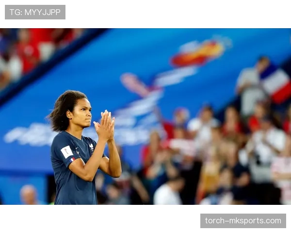 法国女足强势崛起，稳健表现引全球瞩目